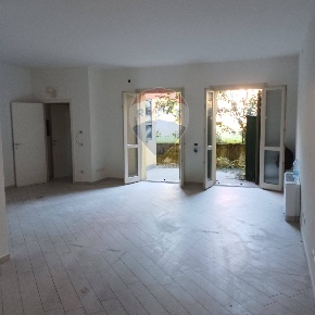 Foto Ufficio a Bonate Sotto di 70 m² con 2 locali in vendita