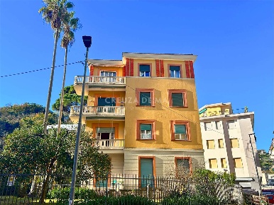 Foto Appartamento in Via Costaguta  25, Rapallo Costaguta di 135 m²
