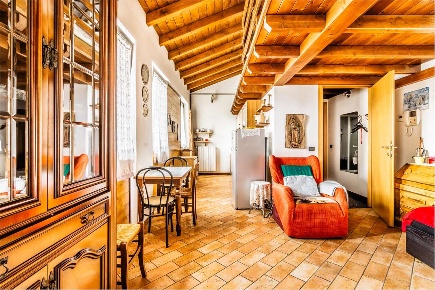 Foto Ufficio in Via Martiri di Belfiore 1, Rho Centro di 34 m² con 1 locali