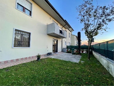 Foto Appartamento in Via feudo, Nogarole Rocca Bagnolo di 73 m² in affitto