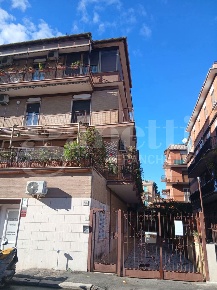 Foto Appartamento in Fioravante Martinelli, Roma San Basilio di 58 m²
