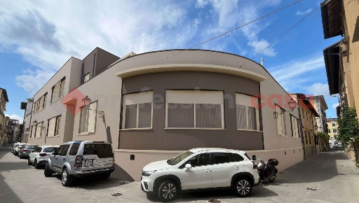 Foto Appartamento in Piazza d'ancona 1, Pisa San Francesco di 211 m²