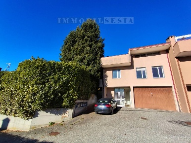 Foto Villa a schiera in VIA brnardino lanino 15, Borgosesia Centro