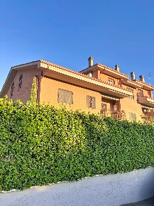 Foto Appartamento in via Rosata, Guidonia Montecelio Collefiorito di 46 m²