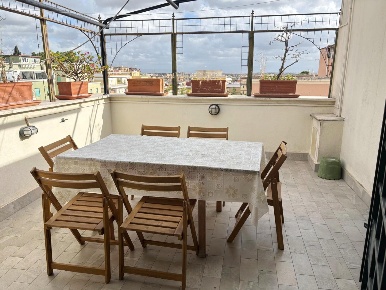 Foto Attico in via Cino da Pistoia, Roma Monteverde Vecchio di 72 m²