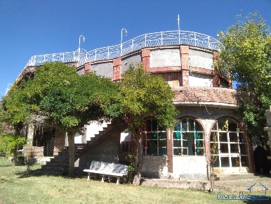 Foto Locale commerciale in Via Circonvallazione, Vallefoglia di 889 m²