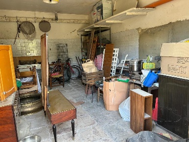 Foto Magazzino in Via Salvatore Averna 7, Caltanissetta Centro di 15 m²