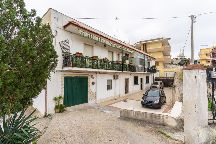 Foto Appartamento a Siracusa Belvedere - Tremmilia di 116 m² con 4 locali