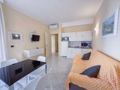 Foto Appartamento in Via Roma, Alassio Via Roma, Borgo Barusso di 45 m²