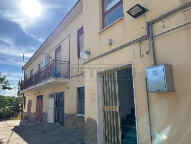 Foto Magazzino in Via Salvatore Averna 7, Caltanissetta Centro di 12 m²