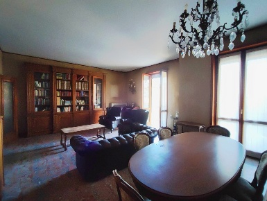 Foto Appartamento in VIA 4 NOVEMBRE  158, Piacenza Dante - Cheope di 148 m²