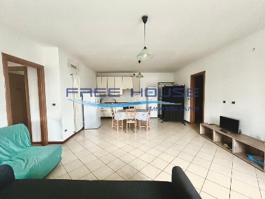 Foto Appartamento in Via Nuova 29, Ravenna Roncalceci - Longana di 90 m²