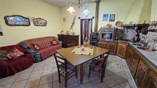 Foto Appartamento in -, Castelfranco di Sotto di 225 m² con 5 locali