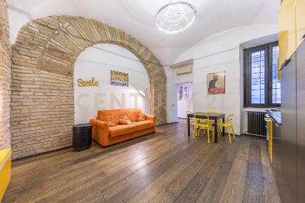 Foto Appartamento in Via Agostino Bertani, Roma di 63 m² con 2 locali
