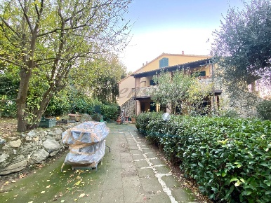 Foto Appartamento in Via Poggiberna, Santa Luce di 70 m² con 3 locali