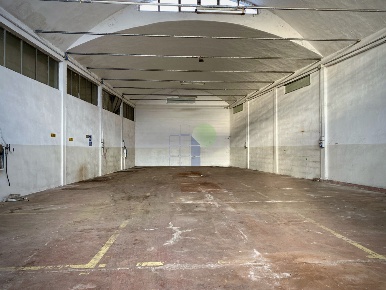 Foto Capannone industriale in Via Aurelio Nicolodi  45, Livorno Sorgenti