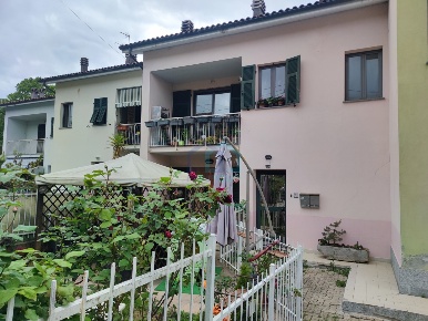 Foto Villa a schiera in Via Ritano Capone 14, Carcare Centro di 140 m²