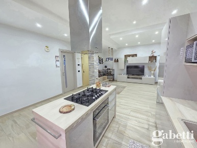 Foto Appartamento in Via MARTIN LUTHER KING 00, Pomigliano d'Arco Centro