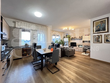 Foto Villa singola a Legnaro Centro di 186 m² con 5 locali in vendita