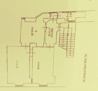 Foto Appartamento a Massa Centro di 75 m² con 3 locali in vendita
