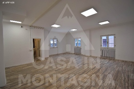 Foto Ufficio a Canazei Centro di 57 m² con 1 locali in affitto
