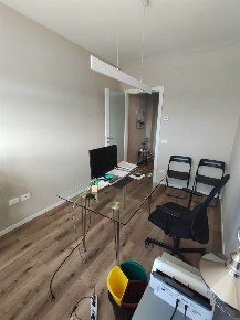 Foto Ufficio a Campi Bisenzio Capalle, La Villa, Esselunga di 10 m²