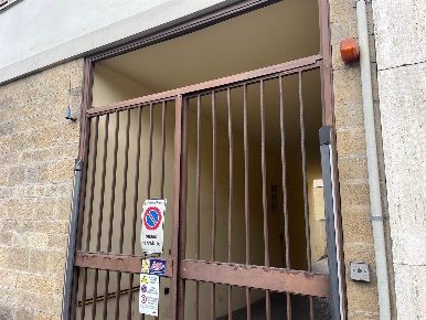 Foto Attività commerciale a Firenze Leopoldo - Vittorio Emanuele - Statuto