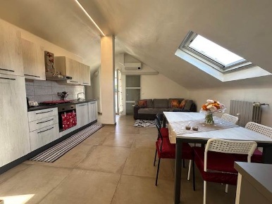 Foto Appartamento in Via San Bernardo, Bordighera Centro di 60 m²