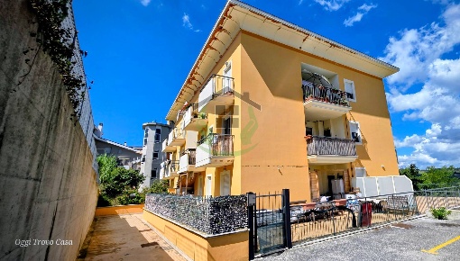 Foto Appartamento in Via roma, Acquaviva Picena di 100 m² con 3 locali