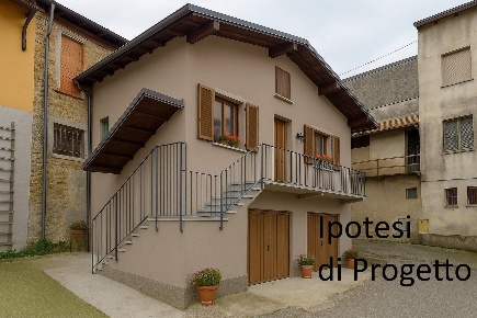 Foto Casa indipendente in via Garibaldi, Caronno Varesino di 57 m²