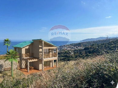 Foto Terreno residenziale in S.Lucia Contrada Sapone, Alì Terme di 9860 m²