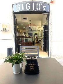 Foto Bar in via A. Pennati, Monza Centro Storico di 50 m² con 1 locali