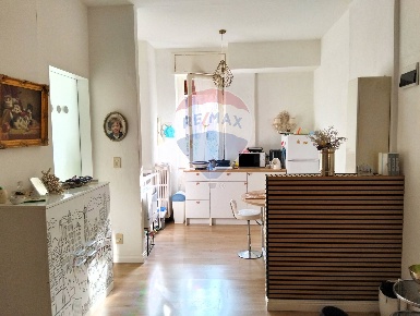 Foto Appartamento in VIA AMBROSINI, Monza di 80 m² con 3 locali in vendita