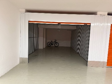 Foto Box in via Pisa, Olbia di 20 m² con 1 locali in vendita