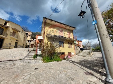 Foto Casa indipendente a Santa Paolina Santa Lucia di 125 m² con 4 locali