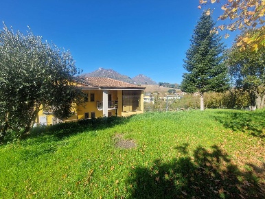 Foto Appartamento in contrada macchia, Avellino di 220 m² con 6 locali