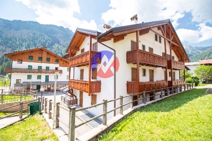 Foto Appartamento in Via Ferruccio Serafini, Falcade Pie' Falcade di 93 m²