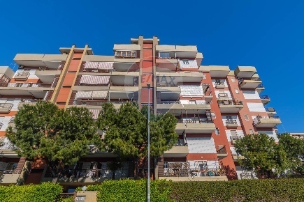 Foto Box in via Capitano Pasquale Lofoco, Bari Japigia di 22 m² in vendita