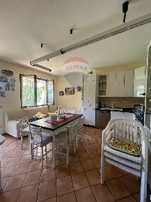 Foto Appartamento a Garda Arbizzano-santa Maria di 91 m² con 3 locali