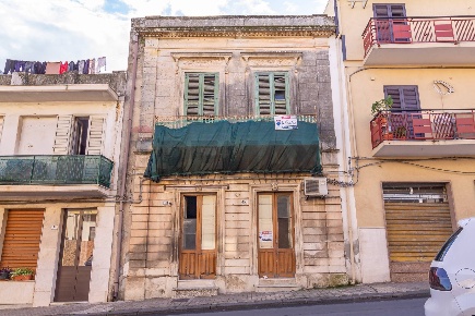 Foto Casa indipendente in corso Vittorio Emanuele, Solarino di 166 m²