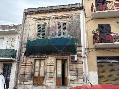 Foto Casa indipendente in corso Vittorio Emanuele, Solarino di 166 m²