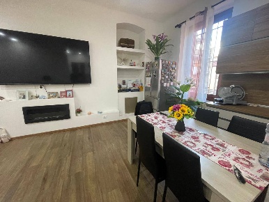 Foto Appartamento in Via Roma, Ventimiglia Centro Città di 125 m²