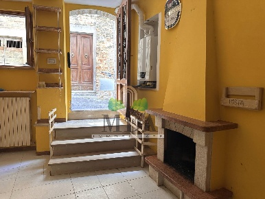 Foto Casa indipendente in Via Fratelli Cairoli, Monsampolo del Tronto
