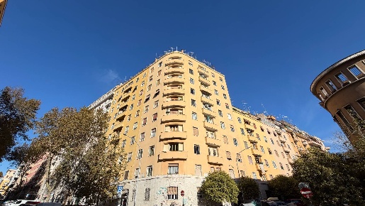 Foto Appartamento in Via Iberia, Roma San Giovanni di 80 m² con 3 locali