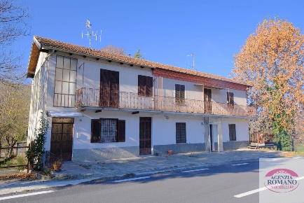 Foto Casale in SP334 48, Melazzo di 220 m² con 8 locali in vendita
