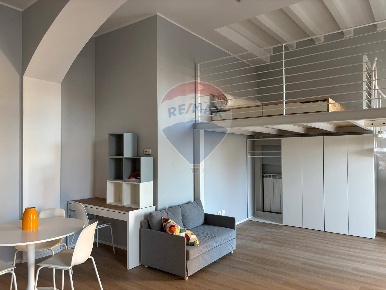 Foto Appartamento in VIA ORRIGONI, Varese Centro di 50 m² con 1 locali