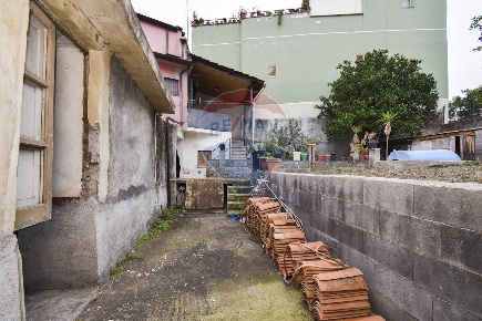 Foto Casa indipendente in Vicolo Casutto, Catania Cibali di 145 m²