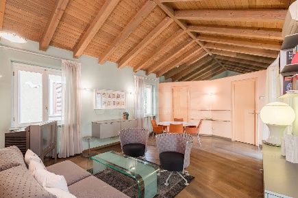 Foto Appartamento a Monza Centro Storico di 78 m² con 2 locali in vendita