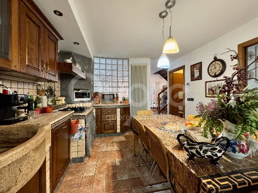 immagine annuncio 1 di 14