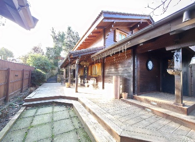 Foto Villa unifamiliare in c/da San Nicola 24, Cerisano di 200 m²